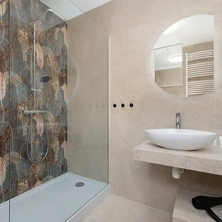 Appartement Comfortable With Parking&balcony By Renters *